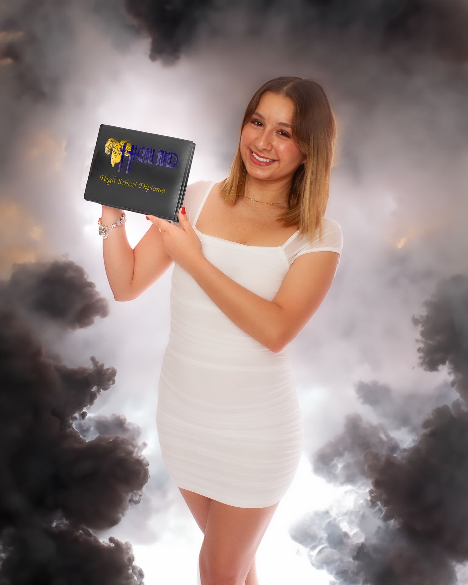 Best senior photographer is at Golden Cam Studios photography Five star rated creative. Highland student