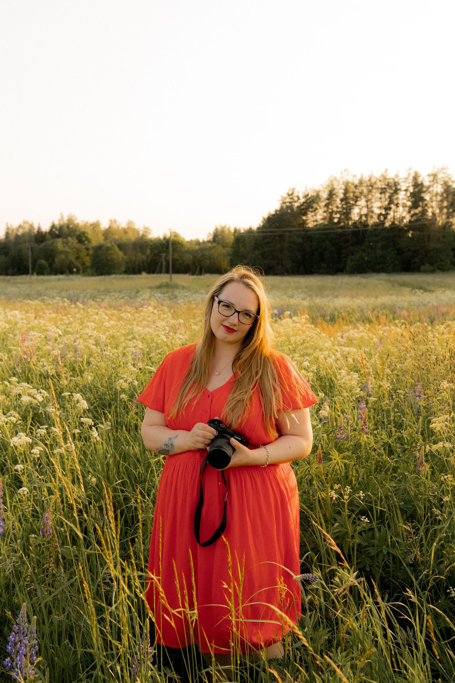 Hi, I'm Sindija, birth&family photographer and doula in Iceland
