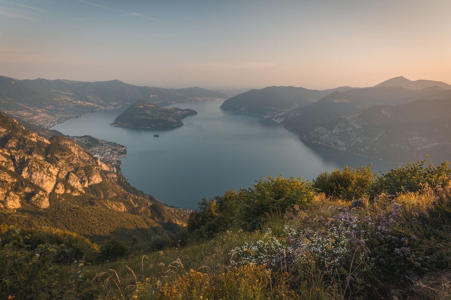 paesaggio-lago-iseo-riflessi-acqua-andrea-pedretti