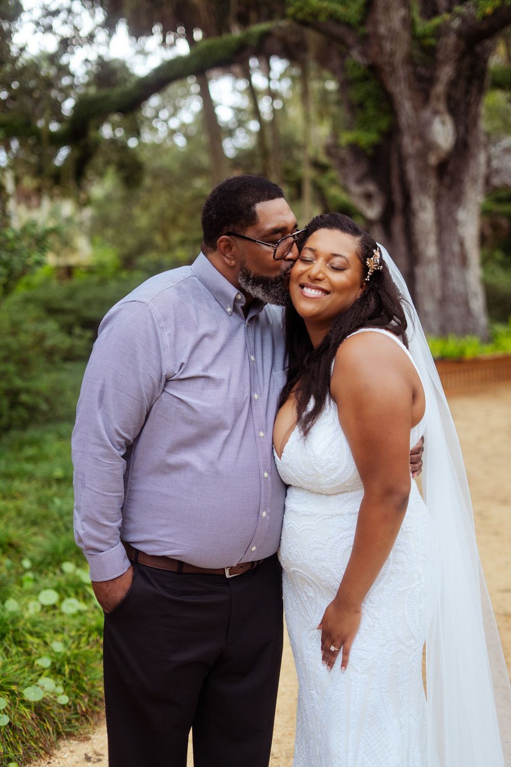 Washington Oaks Gardens State Park Wedding portraits in Palm Coast, Florida. Family portrait photography.