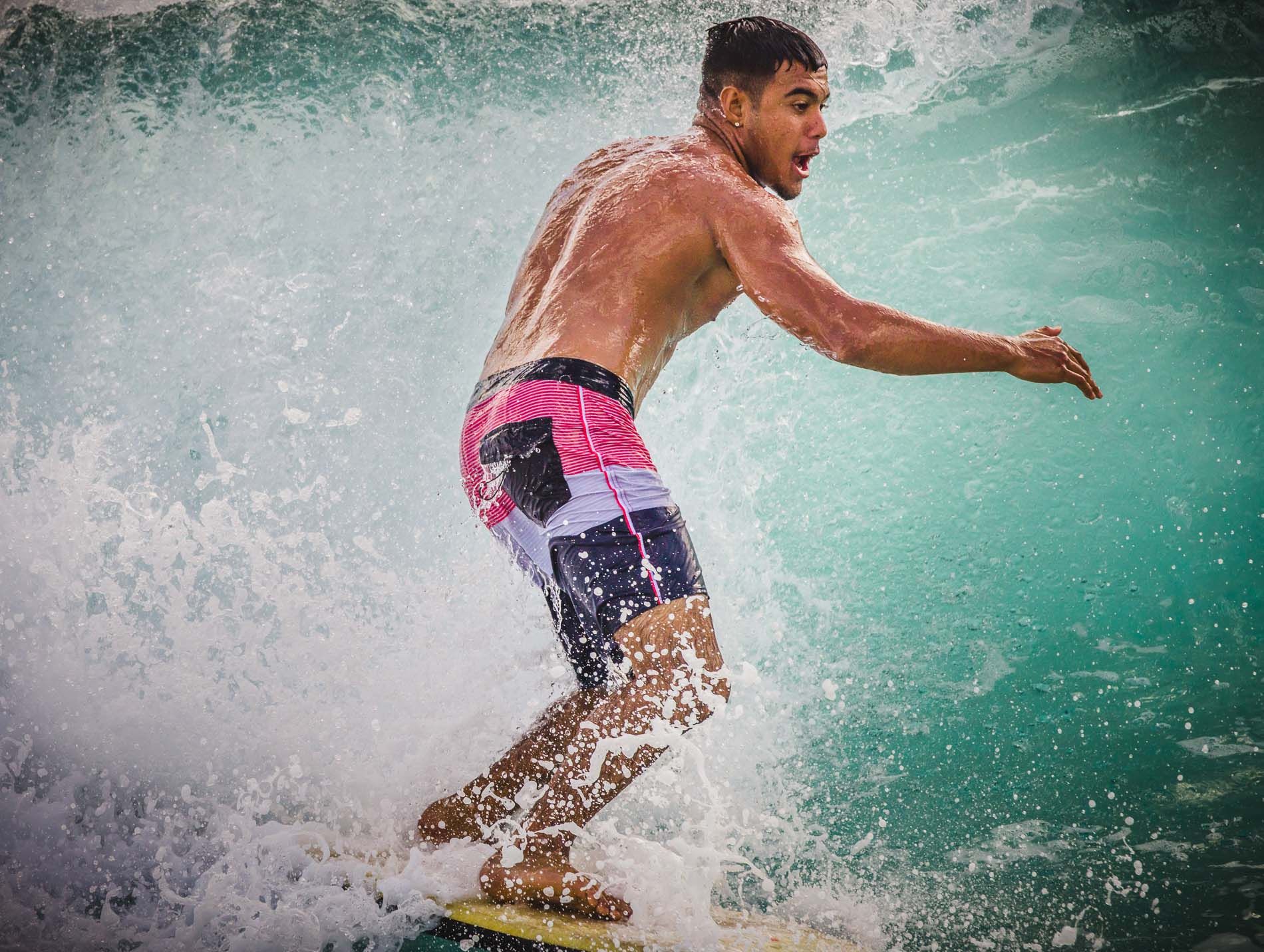 Hawaii, Oahu, Sandy Beach, Wave surfing, Bellyboarding, Shorebreak, Bodyboarding, Bodysurfing