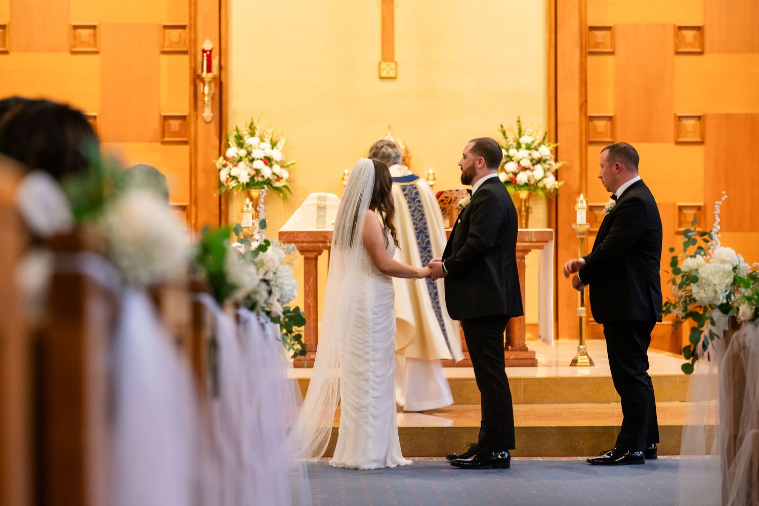 Kristi + EJ | Kimpton Hotel Monaco DC | © Carly Arnwine Photography