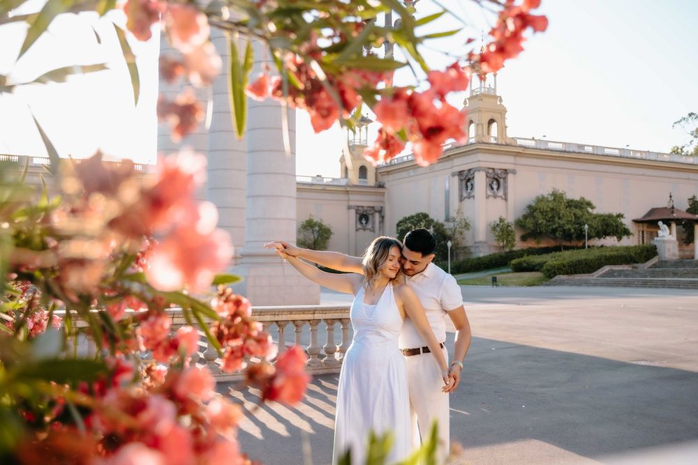 Lush garden engagement photography Barcelona