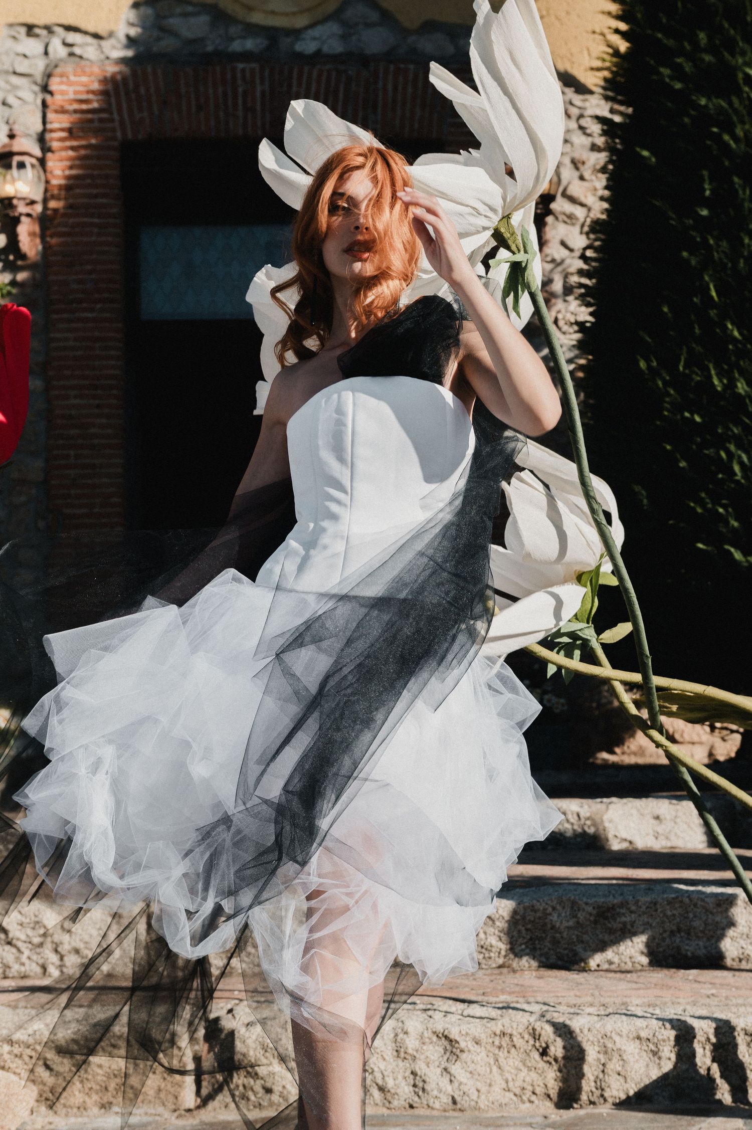 Photographie professionnelle de mode nuptiale Lanieri et Valerie Moreau à Marbella et Málaga. Photo Roberto Centurión.