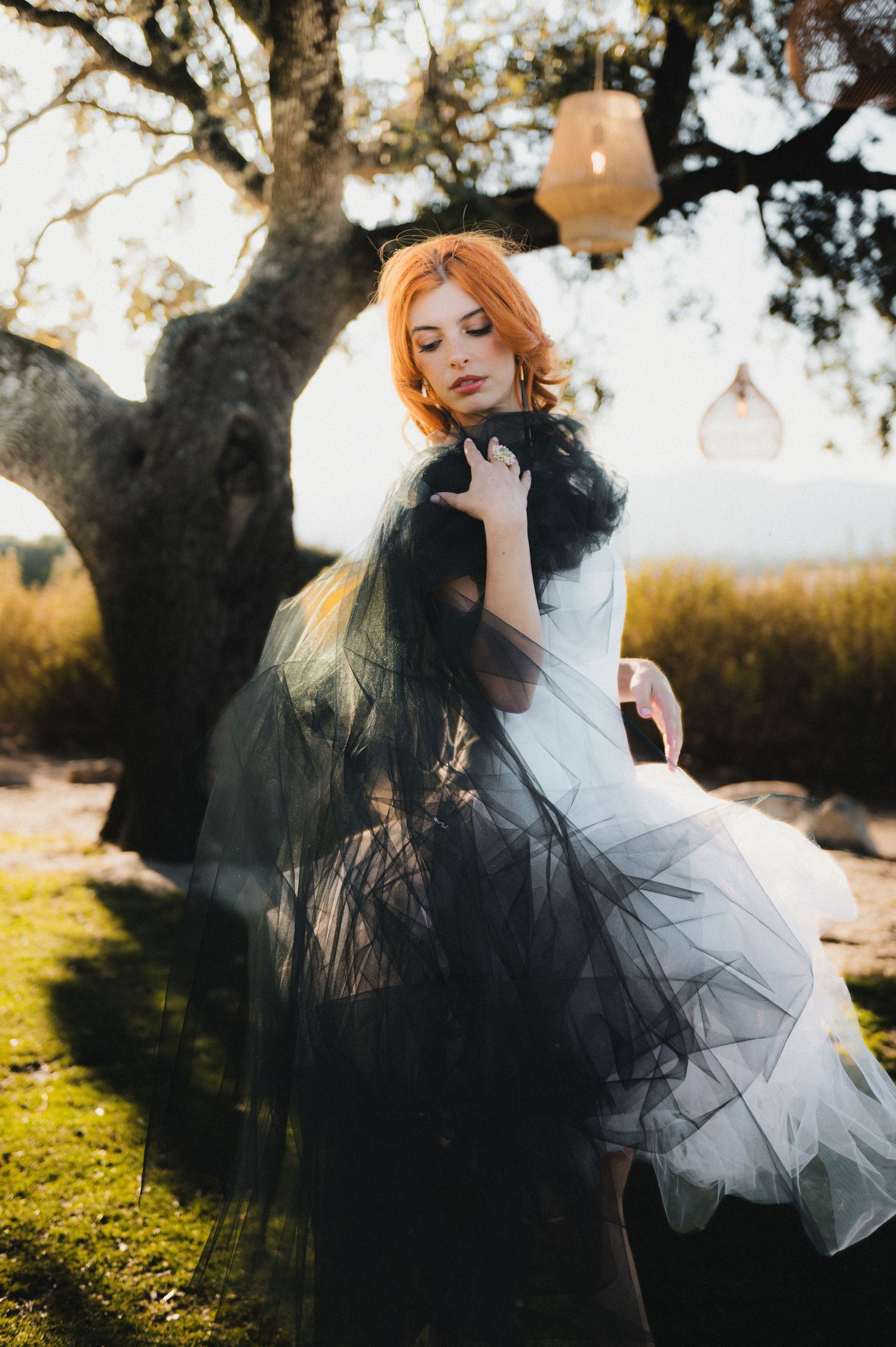Photos of brides Lanieri and Valerie Moreau showing elegant designs on the Costa del Sol. Photo Roberto Centurión.
