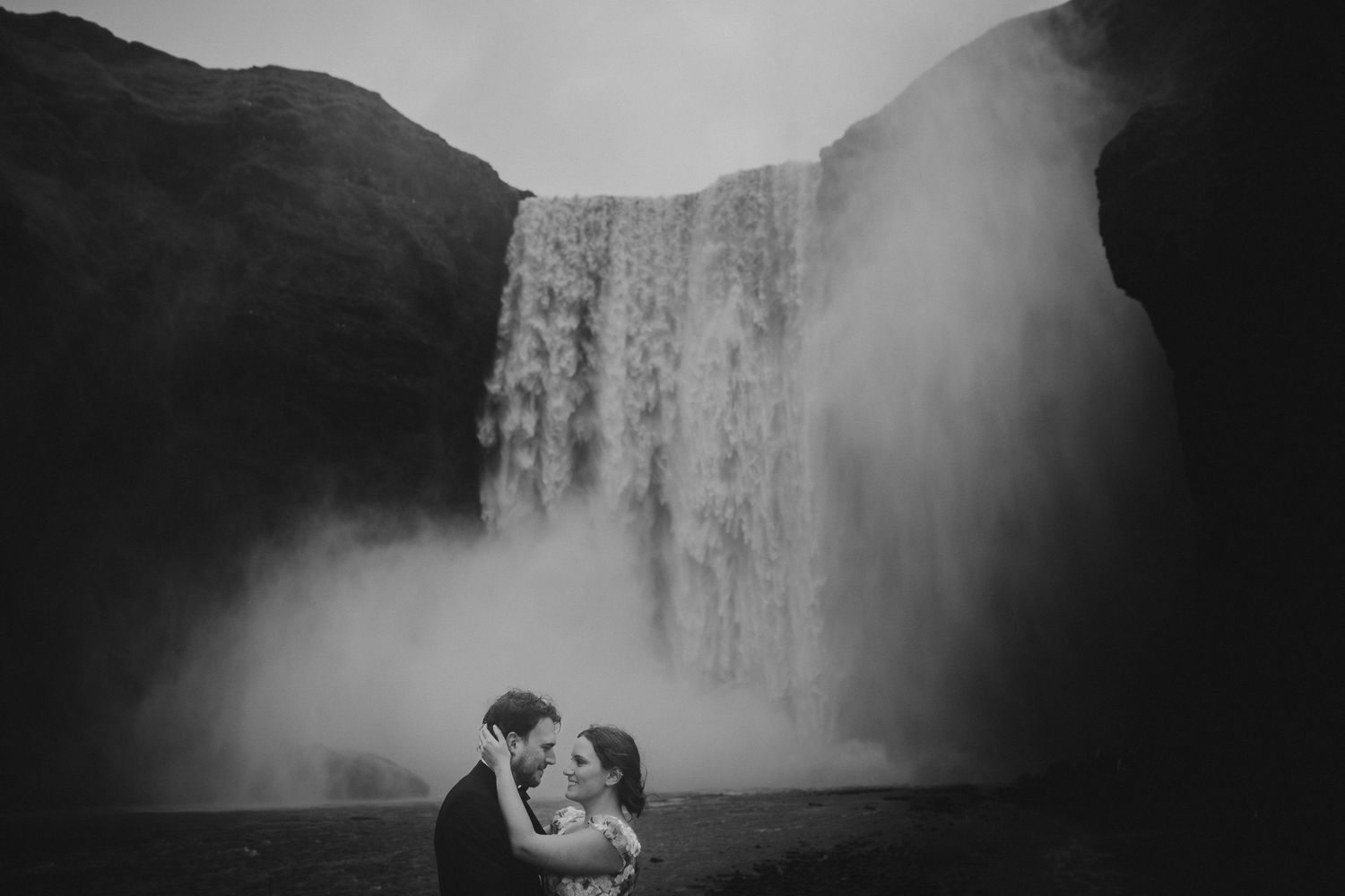 Elopement ideas for nature lovers Iceland
