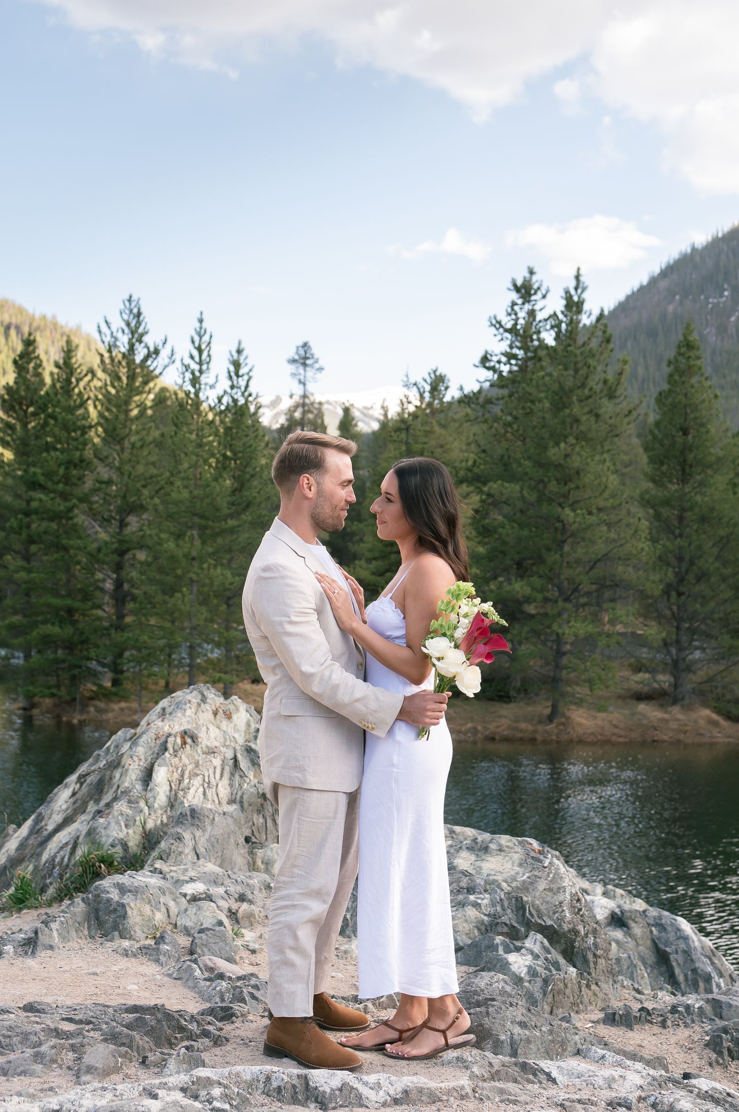 Officer's Gulch Colorado spring elopement