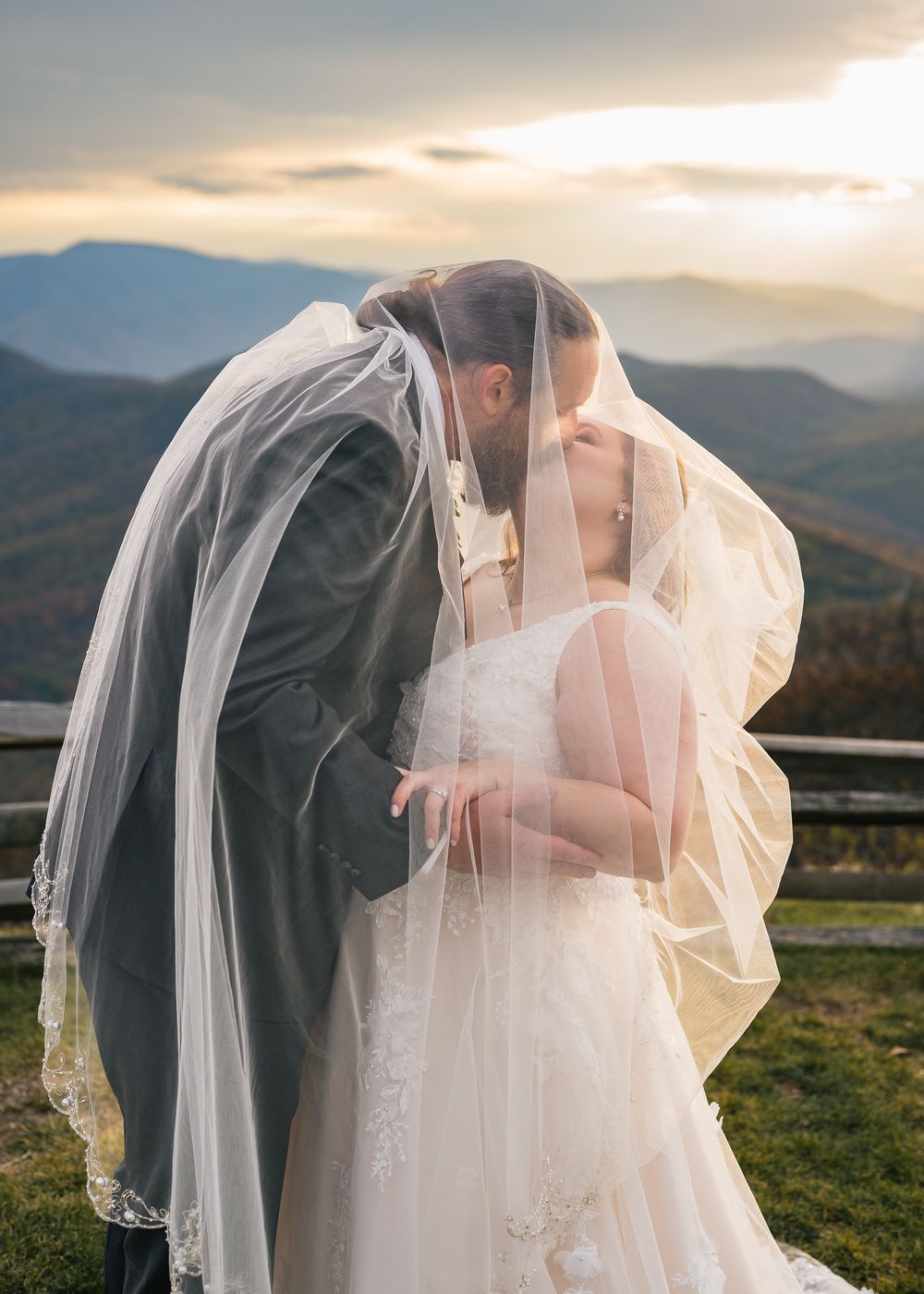Fall wedding photography in the Shenandoah Valley