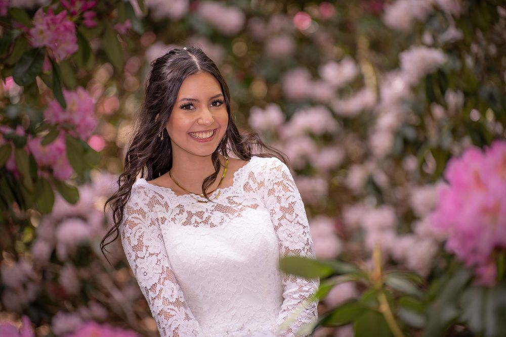 Bryllupsfotograf med hjertet først
Kristian Bast leverer elegante, ærlige og stemningsfyldte fotos, præcis som jeres dag føles Konfirmation