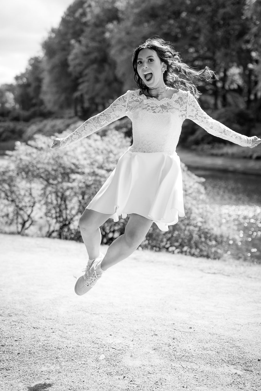 Bryllupsfotograf med hjertet først
Kristian Bast leverer elegante, ærlige og stemningsfyldte fotos, præcis som jeres dag føles Konfirmation