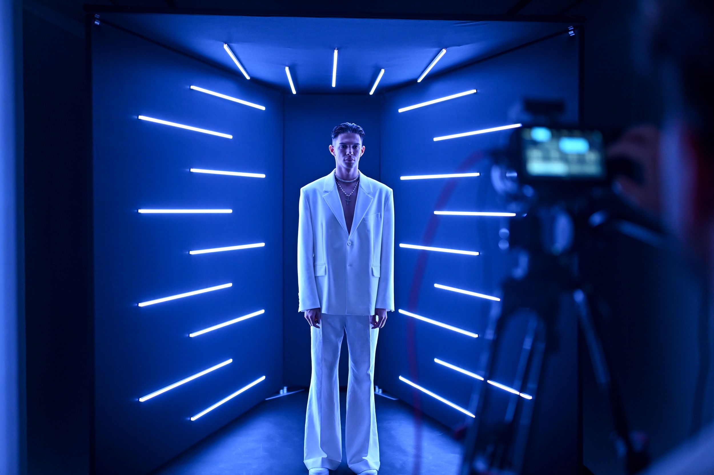 lio campaign with our vogue video booth with white lights