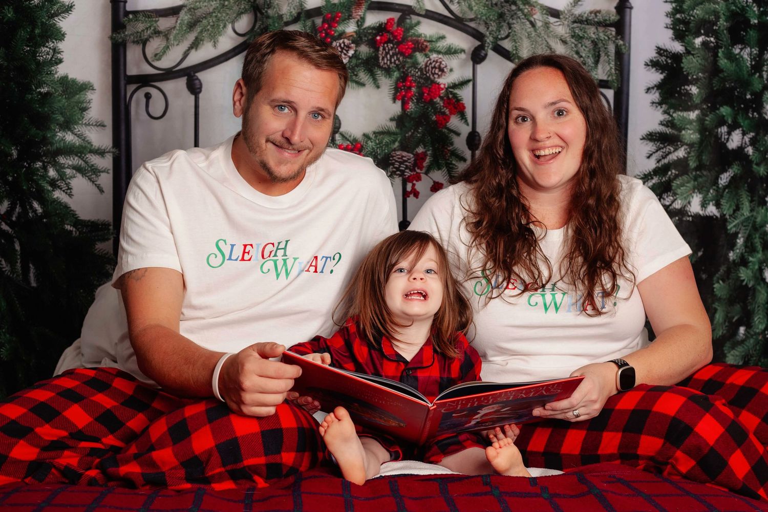 Family photographer South Carolina. Great Falls, Lancaster, Chester, Rick Hill, York, Richburg, Kershaw. Upstate SC. Christmas minis