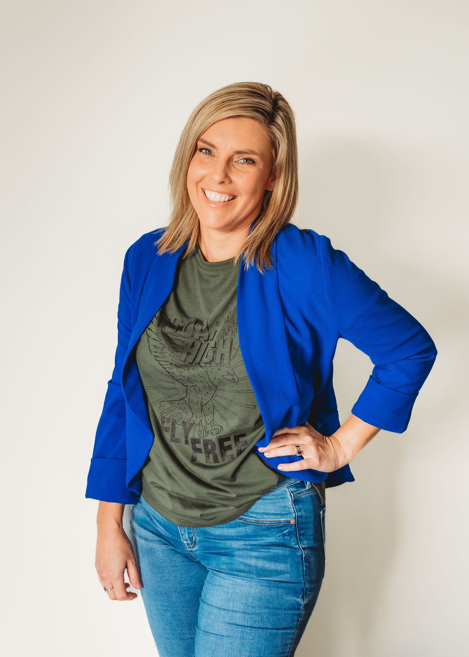 megan-leete-photography-personal-branding-brisbane-redlands-goldcoast-logan-artist-creative-small-business