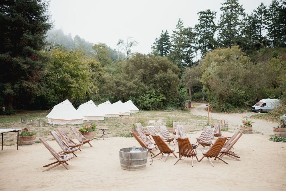 venture retreat center pescadero wedding, fairytale wedding, fantasy vibes, outdoor ceremony, redwoods wedding potraits, glamping site weddi