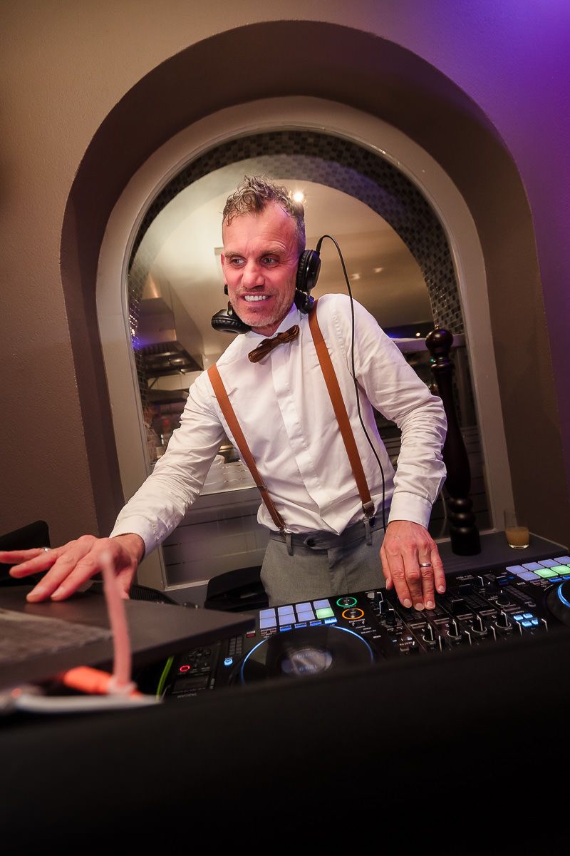 Hochzeitsparty mit DJ Ralf Esser im Haus am See in Aachen.