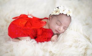 Frisco to all over Dallas TX, newborn photography, Bhaire Photography, soft-light close-up of baby’s tiny features.