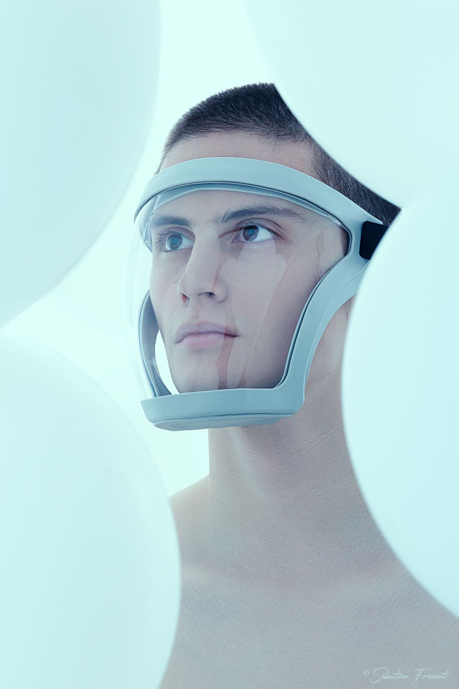 Sébastien Frémont - Artwork Photographer - Apesanteur / Antivirus - Paris Studio