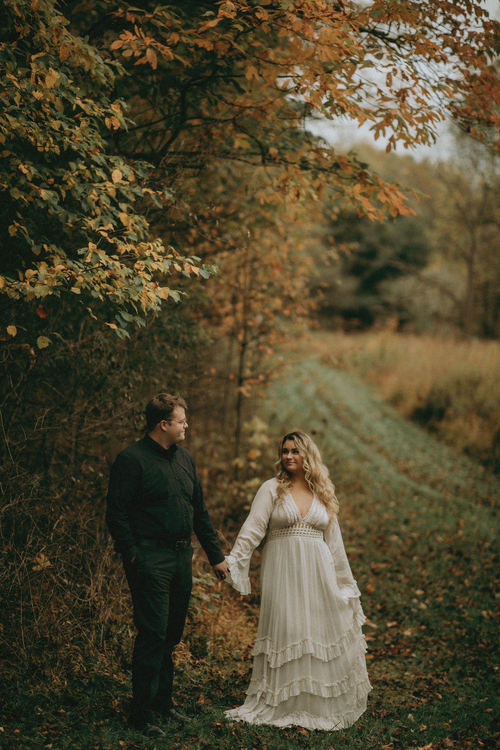 greensburg pa photographer latrobe pa photographer keystone state park engagement session woodland moody whimsical magical romantic