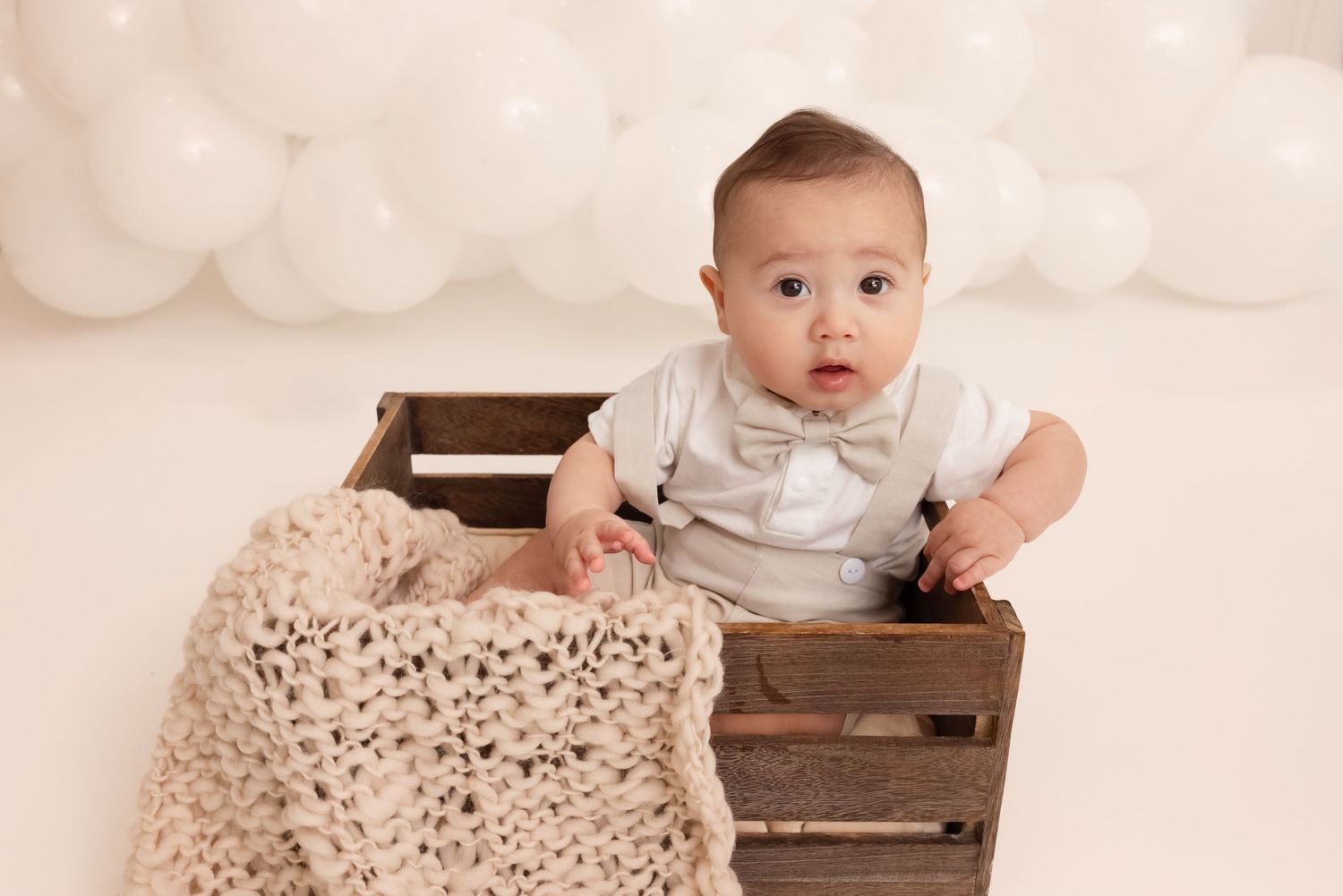 best Long Island baby photographer, Long Island sitter sessions, Long Island sitter photo shoot, best Nassau county baby photographer