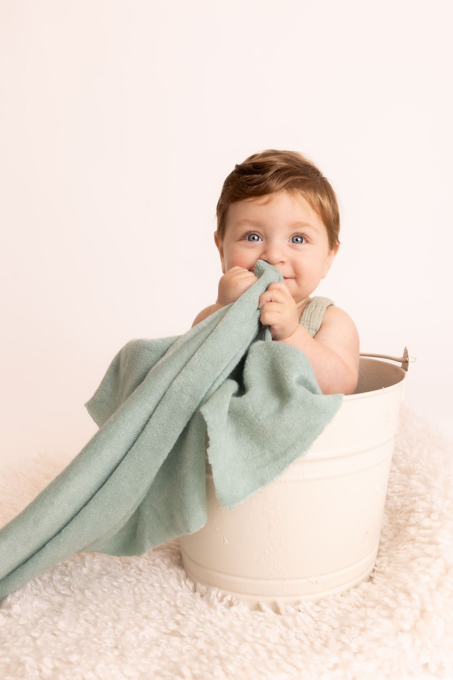 best Long Island baby photographer, Long Island sitter sessions, Long Island sitter photo shoot, best Nassau county baby photographer