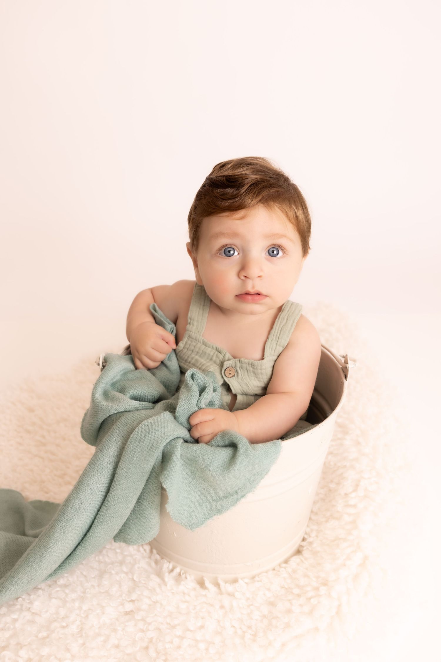 best Long Island baby photographer, Long Island sitter sessions, Long Island sitter photo shoot, best Nassau county baby photographer