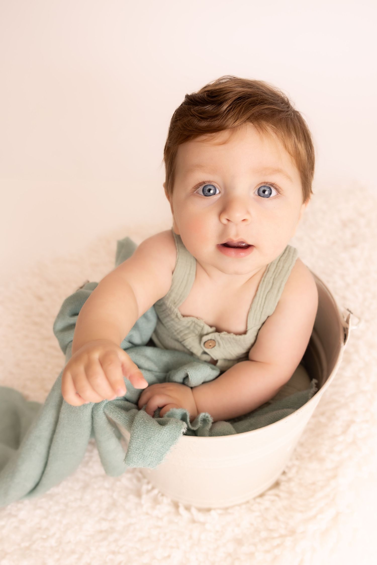 best Long Island baby photographer, Long Island sitter sessions, Long Island sitter photo shoot, best Nassau county baby photographer