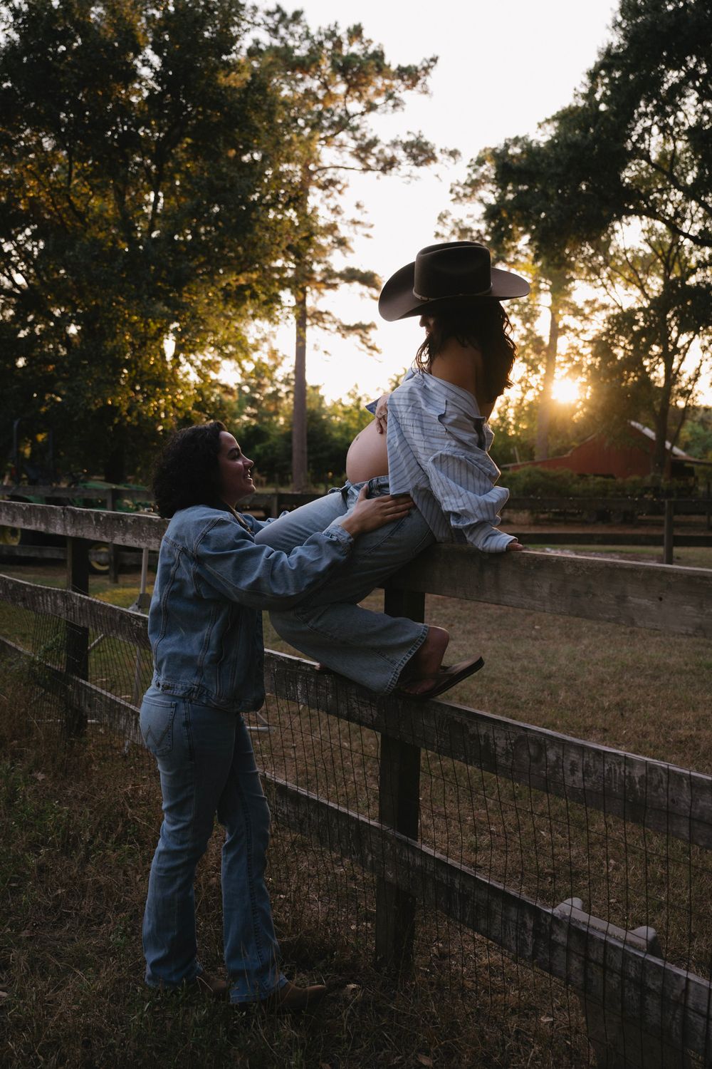 Western inspired maternity session