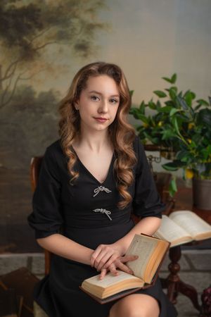 Portret absolvire elegant stil clasic Oradea