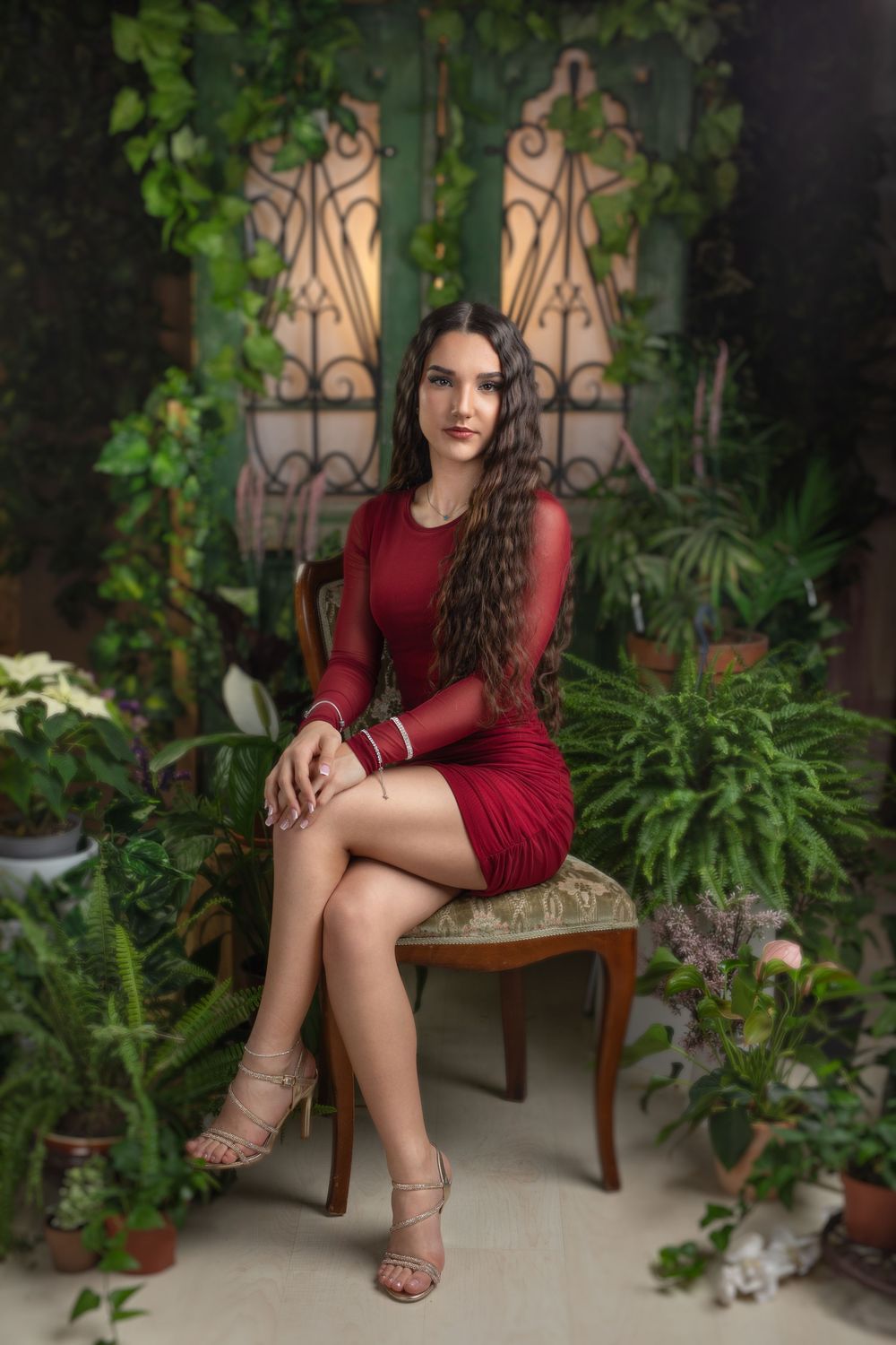 Portret absolvire elegant stil clasic Oradea