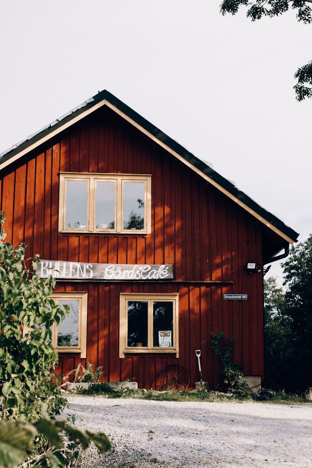 bröllopslokal lada Västra Götaland.Kullens gårdscafé stenungsund. Lada i steningsund.Bröllopslokal