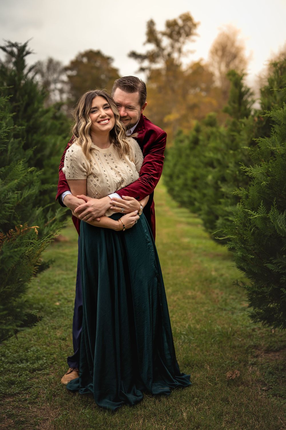 What to Wear for Elegant Christmas Tree Farm Photos - Marietta Photographer  : Christian Michelle Photography