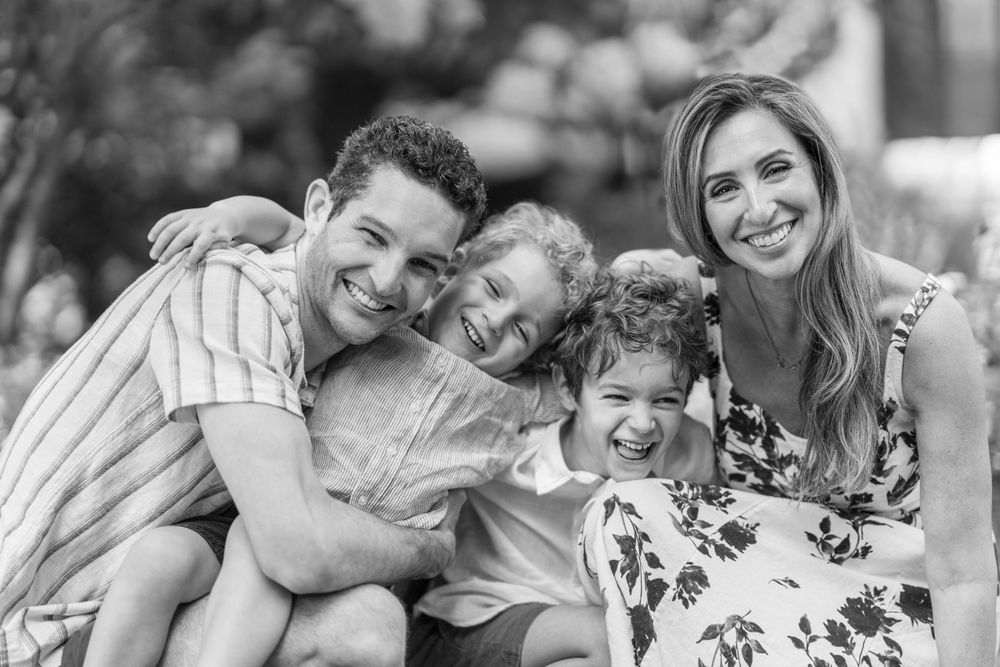 Family Portraits | Philadelphia Family Lifestyle Photographer | Washington Square | Philadelphia, PA