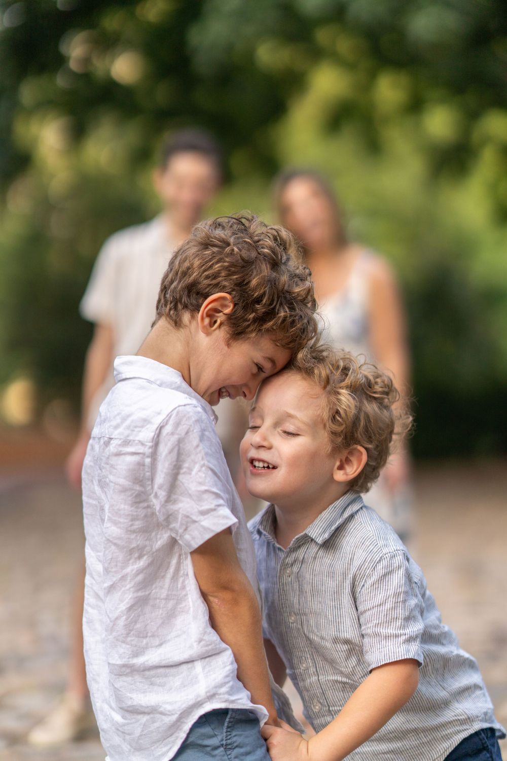 Family Portraits | Philadelphia Family Lifestyle Photographer | Washington Square | Philadelphia, PA