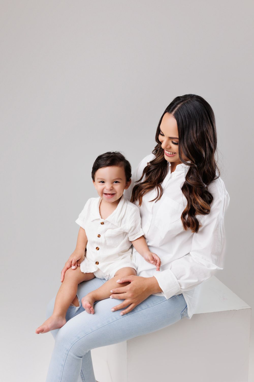 Estamos especializados en fotografía de bebés y familia