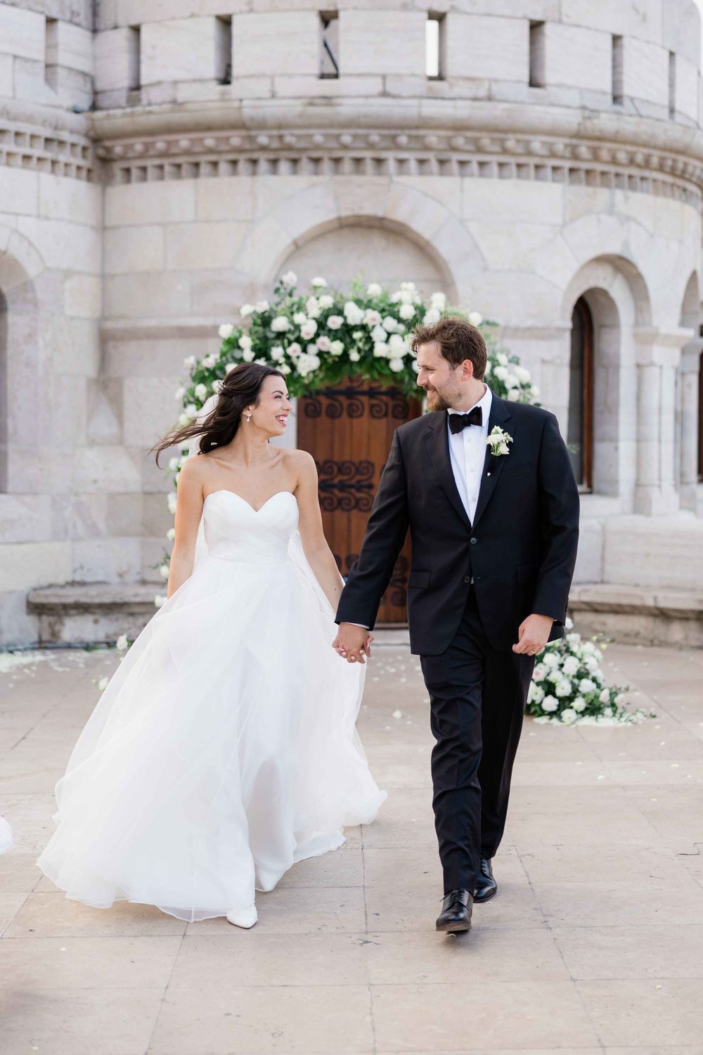American wedding at Fisherman’s Bastion, Budapest with panoramic city views