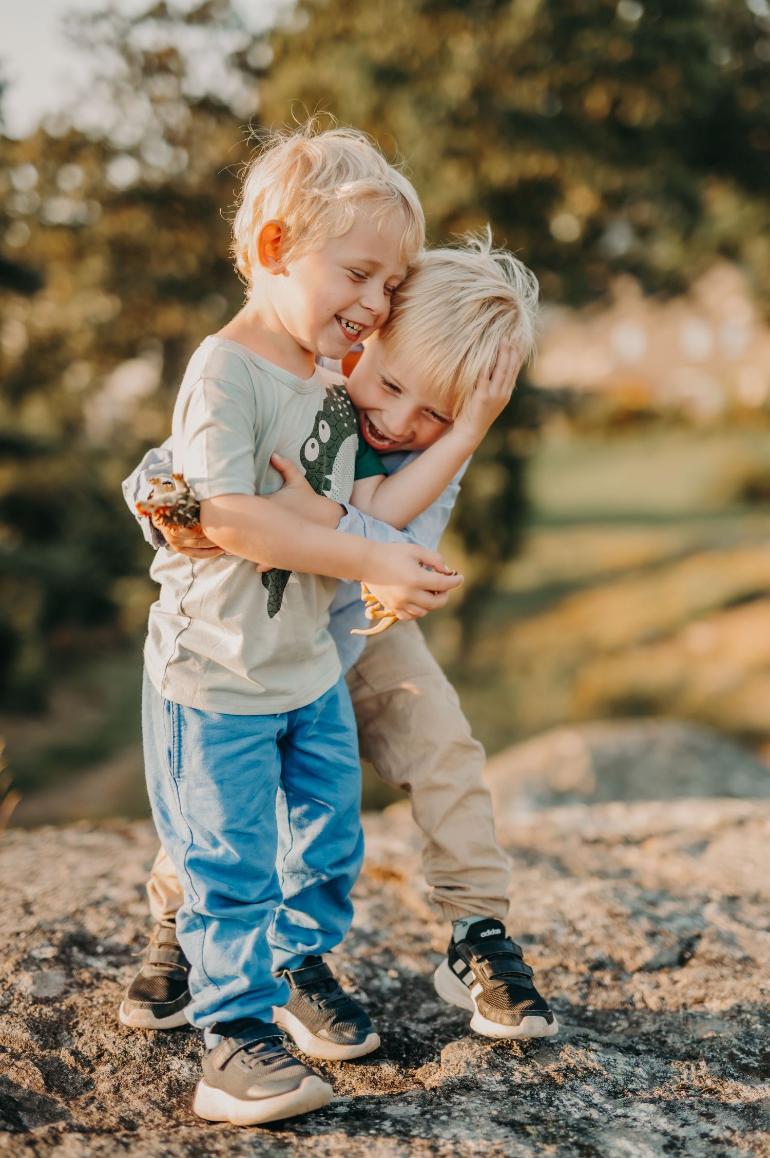 Familjefotografering utomhus, fotografering Uddevalla, Lysekil, Munkedal, Färgelanda, fotograf, Laila Vestlie, Pixel Creation