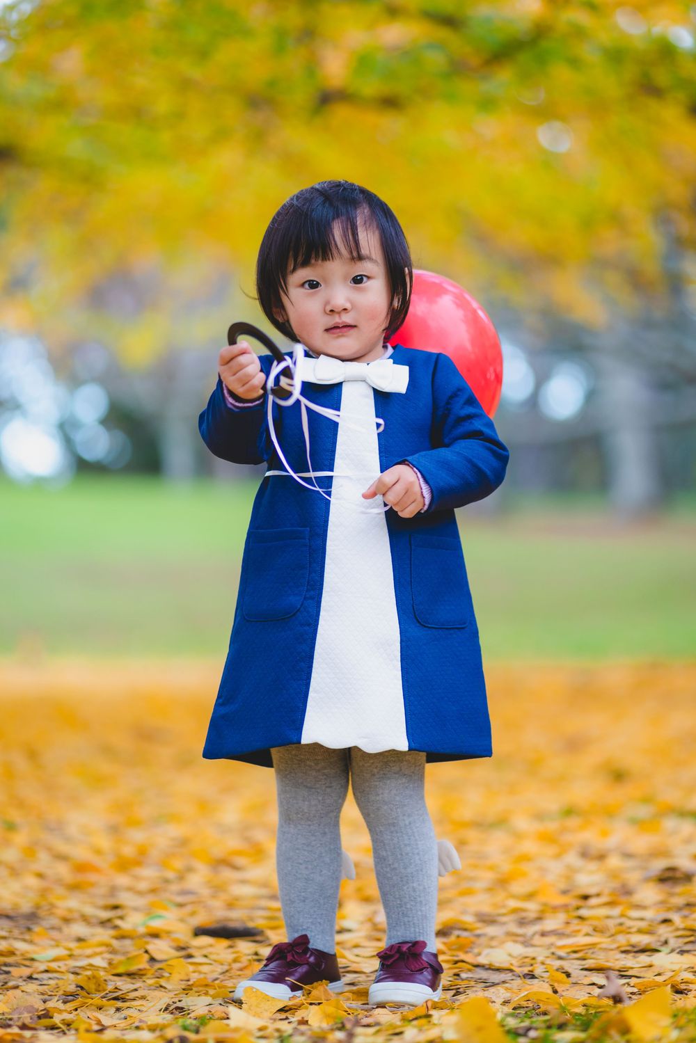 Natural kids and family lifestyle photography at One Tree Hill, captured by an Auckland family photographer.