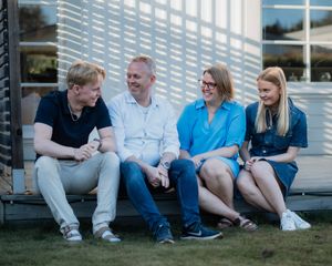 Mysig familjefotografering hemma hos kund!