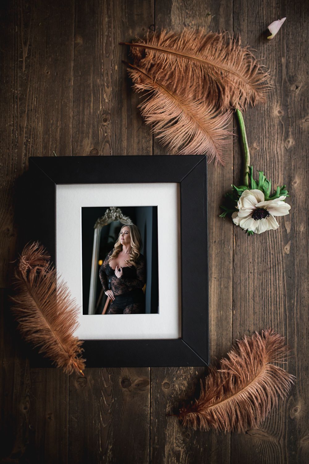 Our 8x10 Folio Box. Display a different matted image every day!