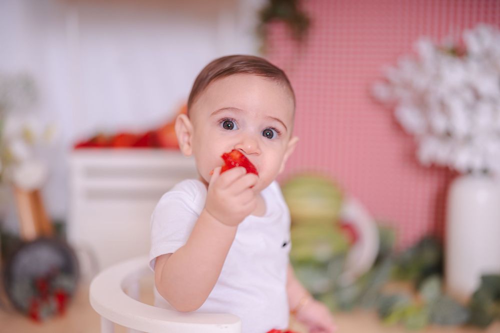 6 month baby milestone photoshoot in New Jersey capturing sitting stage and expressions