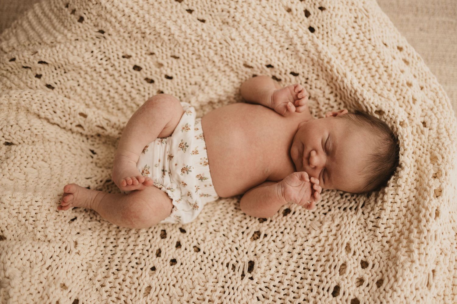 Geelong Lara Torquay Ocean Grove Barwon Heads newborn maternity pregnancy family motherhood couples photographer photography photoshoot