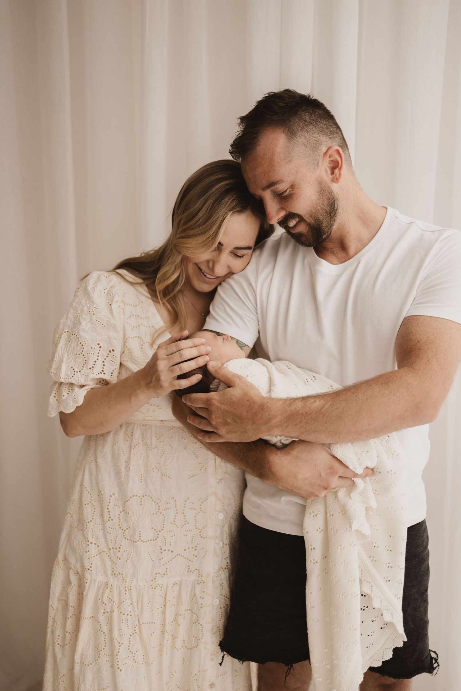Geelong Lara Torquay Ocean Grove Barwon Heads newborn maternity pregnancy family motherhood couples photographer photography photoshoot