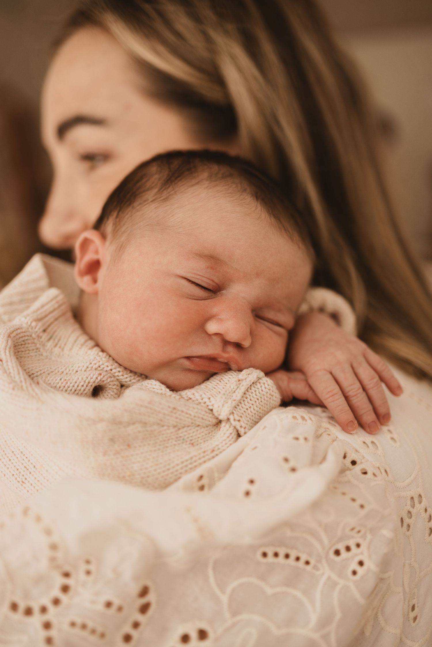 Geelong Lara Torquay Ocean Grove Barwon Heads newborn maternity pregnancy family motherhood couples photographer photography photoshoot