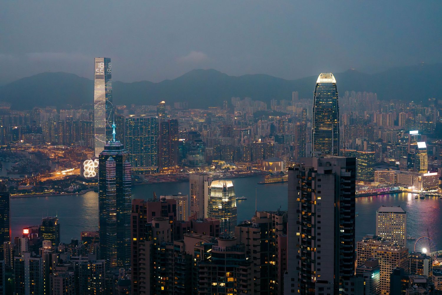 Hong Kong skyline at night from Victoria Peak