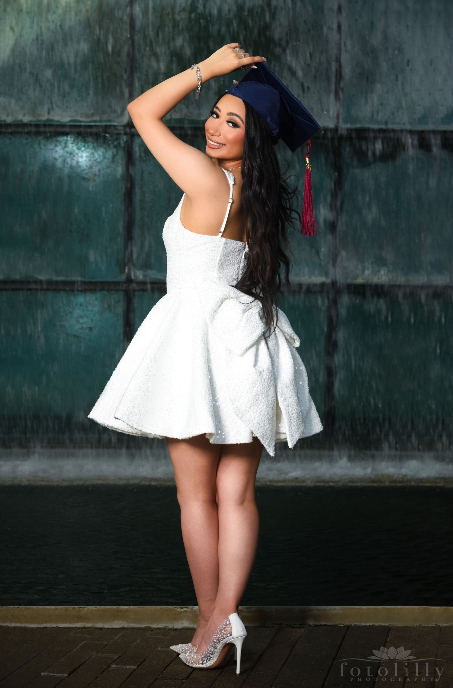 Senior Sessions Dallas Senior Photographer Senior Session packages fotolilly photography DFW's Best Senior Photographers Graduation Photos