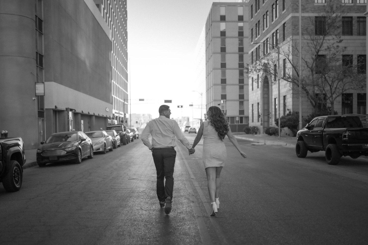 Downtown albuquerque engagement, albuquerque wedding photographer, romantic and fun engagement session, engagement photos in albuquerque nm