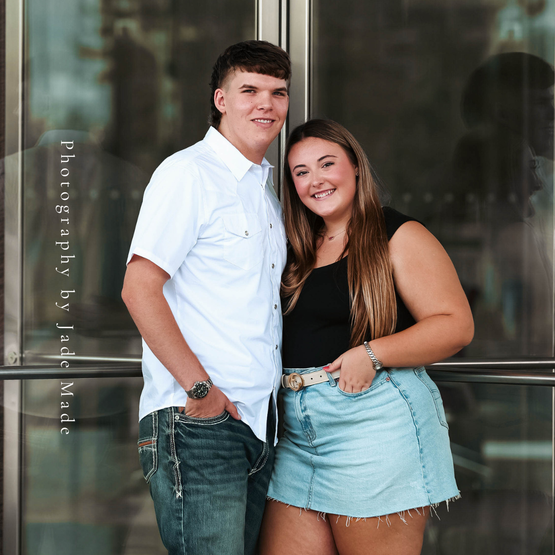 JADE MADE IOWA PHOTOGRPAHER