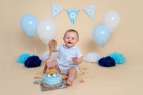 Cake smash photoshoot Aberdeen Scotland