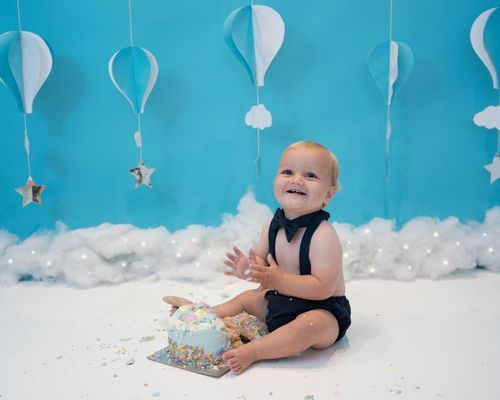 Cake smash session Aberdeen Scotland