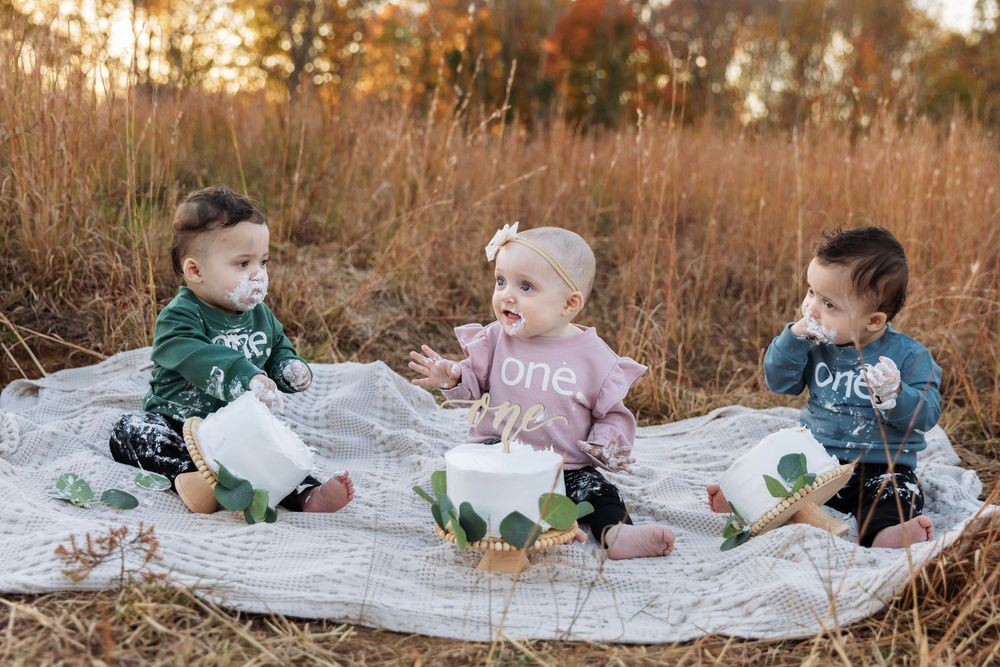 Cake Smash Photography Session Hendersonville Tennessee